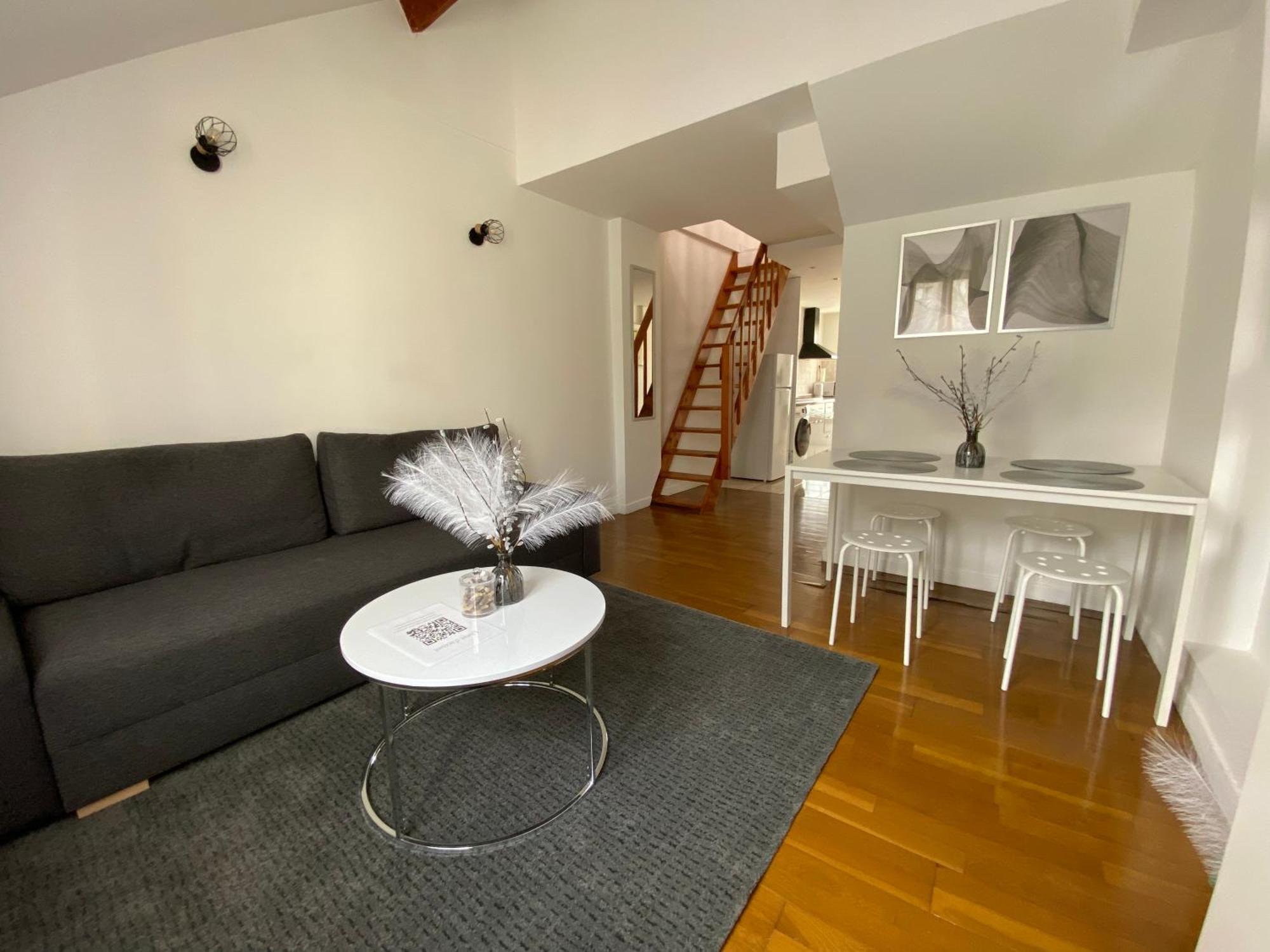 Appartamento Duplex Minimaliste - 30 Min De Paris Saint-Ouen-l'Aumone Esterno foto